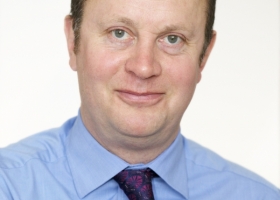 Dr Christopher Lake Dr Christopher Lake